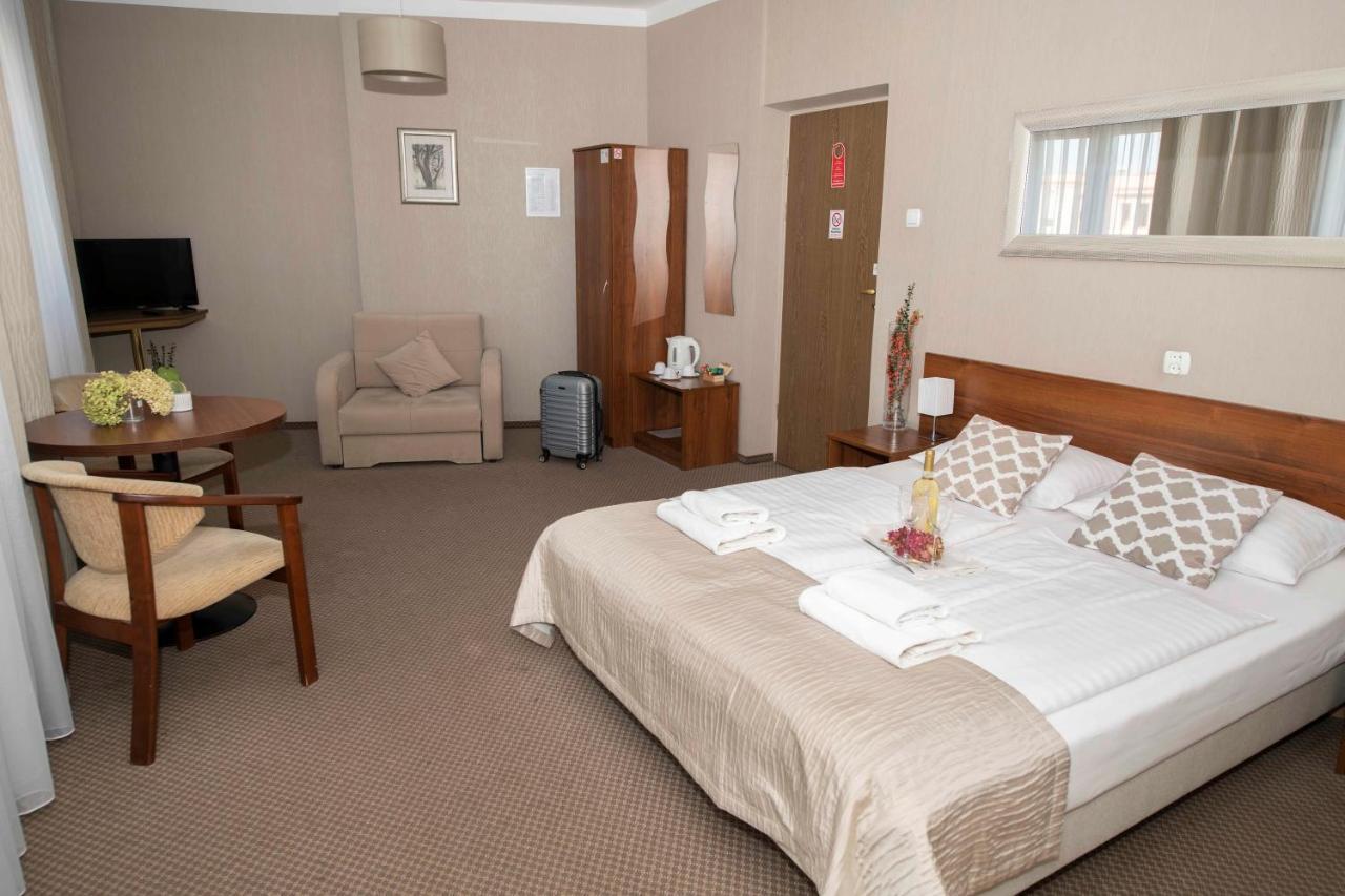 Polonia Hotel